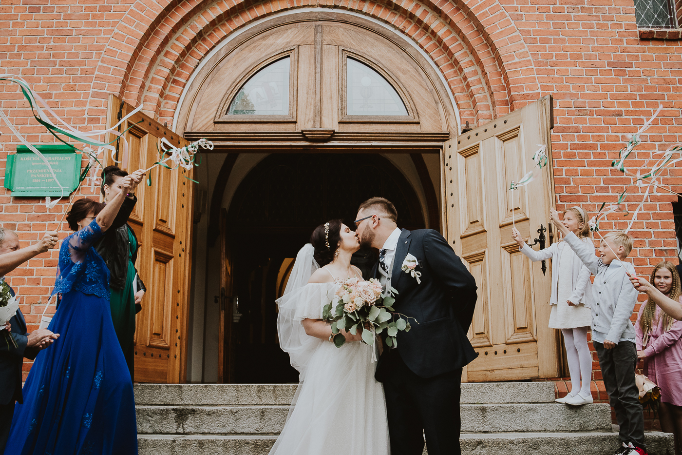 Hybrydowa Fotografia Ślubna